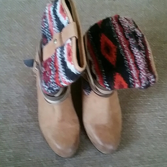 Steve Madden Tolteca cognac leather booties - Picture 3 of 8